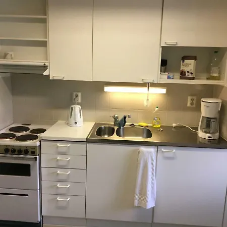 Nivankoulu Huoneisto *